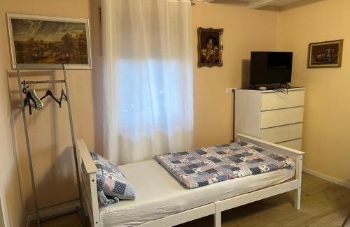 Betzweiler Apartment | Cozy 2-Bedroom Apartment in Loßburg, Black Forest Retreat