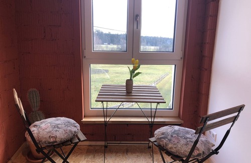 Uehlingen-Birkendorf Apartment | Pet-Friendly 2-Room Apartment "Haus Waldeck" - Rated 9/10