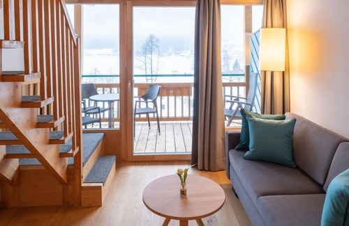 Feld am See House | Family-Friendly Apartment at Brennseehof with Spa & Pool