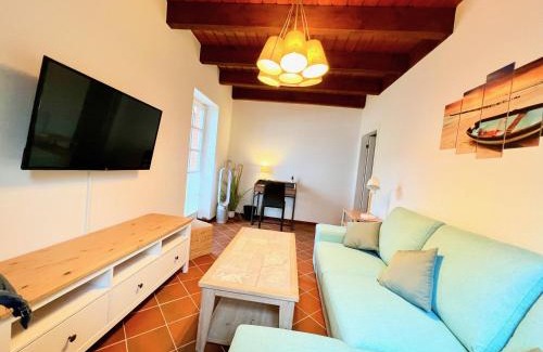 Ahrensfelde Apartment | Modern 2-Room Business Apartment with Pool Access