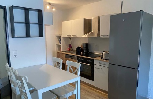 Ahlem-Badenstedt-Davenstedt Condo | Comfortable 2-Bedroom Apartment with Kitchen and Wifi