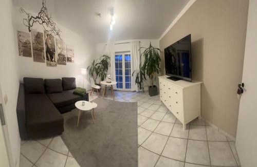Seth Apartment | Perfect 2 Room Apartment with Pool and Sauna Access