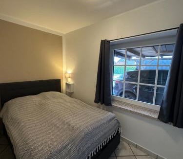 Seth Apartment | Perfect 2 Room Apartment with Pool and Sauna Access