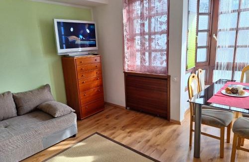 Moenchengladbach Apartment | Family-Friendly 2 Zimmerwohnung with Great Guest Reviews