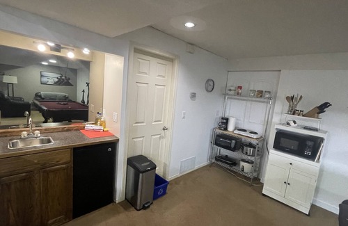 Vernon Apartment | Private Suite with Hot Tub & Pool - Guest Rated 10/10