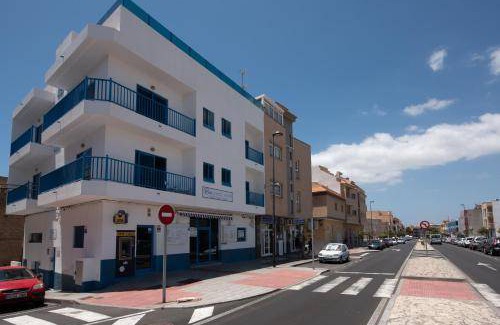 Los Abrigos Bed & Breakfast | Budget-Friendly Hostel with 4-Star Comfort and Great Reviews