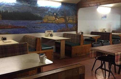 McGrath Hotel | Spacious 93 m² Hotel for Two with Pet-Friendly Amenities
