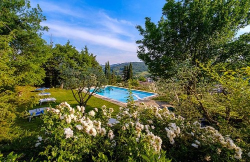 Greve in Chianti Resort | Cozy Private Room with Pool Access - Rated 10/10 by Guests