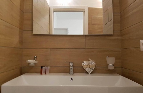 Letojanni Resort | Cozy 1-Bedroom Apartment with Kitchen for Two Guests