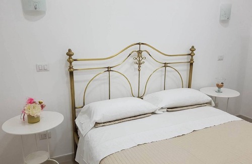 Letojanni Resort | Cozy 1-Bedroom Apartment with Kitchen for Two Guests