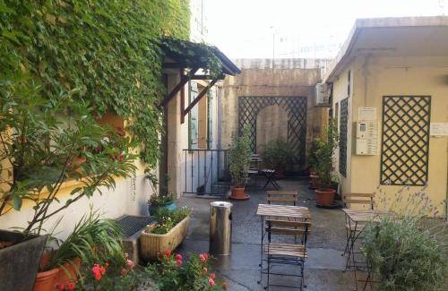 Plainpalais Apartment | Cozy Eco-Friendly Serviced Apartment for 3 Guests