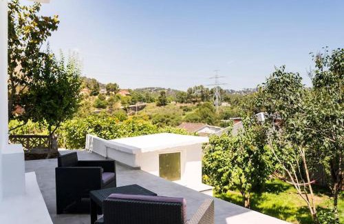 Cervello House | Relaxing Retreat near BCN with Pool and BBQ Area