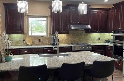 Imperial Valley House | Convenient Stay Near Downtown Austin with Pool & Spa