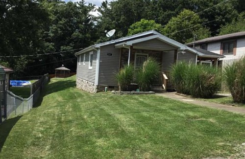 Lanark House | Relaxing Retreat near Summit & Winter Adventure Awaits