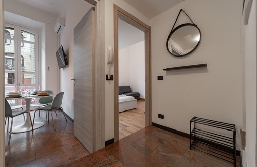 Zona Farini House | 20 Minutes by Metro from the centre of Milan