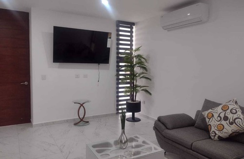 Cancun House | Convenient Stay Just 20 Minutes from Airport with Pool