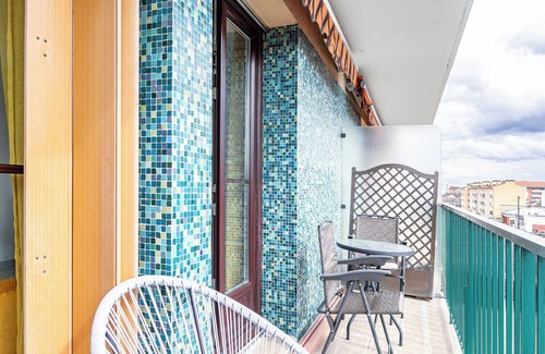 Neuilly-sur-Marne Apartment | Modern Family Apartment: 20 Minutes to Paris & JO