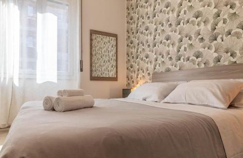 Rondo - Torretta Apartment | Convenient Milano Smart Apartment Just 20 Minutes from Duomo