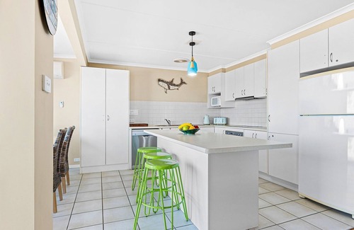 Dalmeny House | Comfortable Retreat at 20 Mummaga Way, Dalmeny