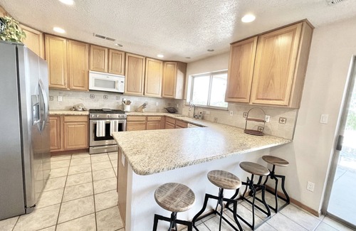 Nor Este House | Experience Sunset View Villa - Sleeps 11, Rated 10/10!