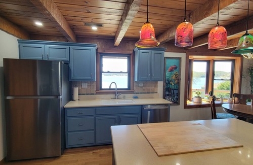 Dandridge Cabin | Discover a Peaceful Lakefront Retreat with Mountain Views