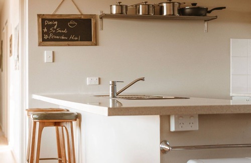 Pelican Lagoon House | Experience a Tranquil Escape at The Summit House Retreat