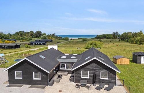 Bønnerup Strand House | Impressive 20-Person Holiday Home in Glesborg with Pool