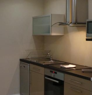 Downtown Apartment | Family-Friendly Stay at 20 rue Gasté, Near Brest Train Station
