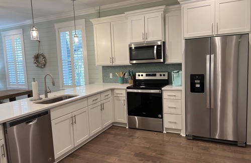 Jekyll Island Condo | Book Now: 3 BR Condo with Pool & Ocean View Near Marina