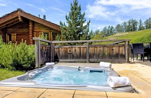 Saint-Pierre-de-Clages Other | Spacious 5-Bedroom Home with Mountain Views for 10 Guests