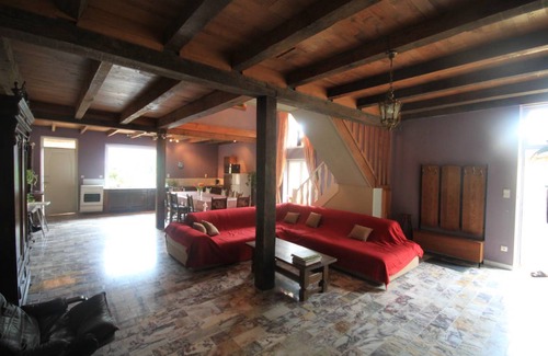 Queyssac House | Spacious 5-Bedroom House with Pool and Spa for 12 Guests