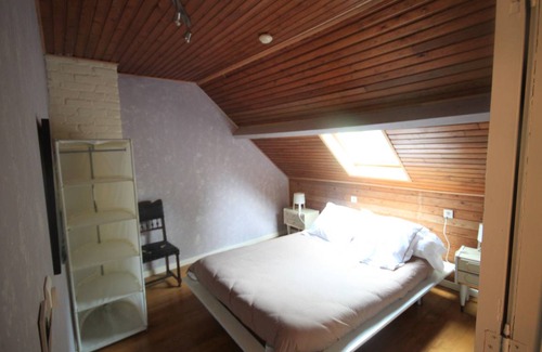 Queyssac House | Spacious 5-Bedroom House with Pool and Spa for 12 Guests