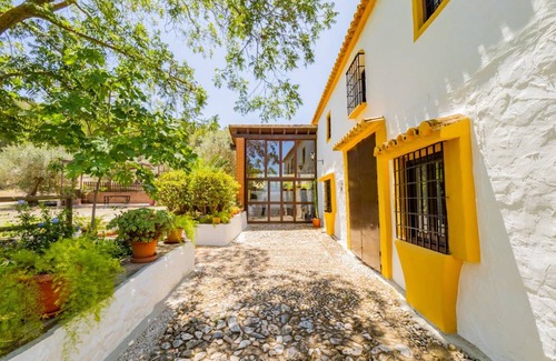 Cartama House | 200 m² House ∙ 5 bedrooms ∙ 11 guests