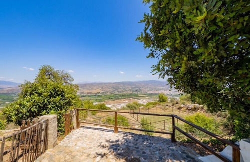Cartama House | 200 m² House ∙ 5 bedrooms ∙ 11 guests