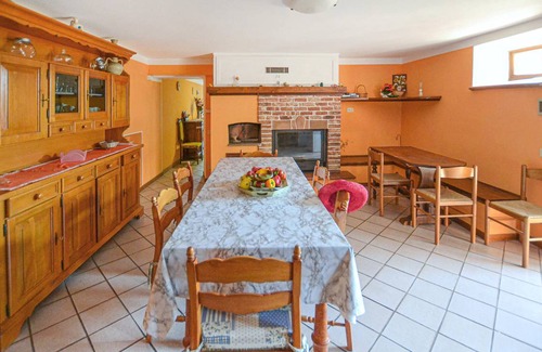 Valagnesi House | Spacious 6-Bedroom House with Private Pool – Guest Rated 9/10