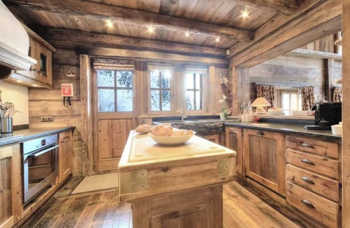 Demi-Quartier Ski Chalet | 200 meters from the Slopes, minutes to Megeve