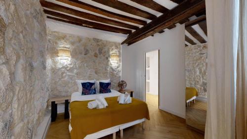 Arts-et-Metiers Apartment | Stylish 200 Suite DDJ - Pet-Friendly Apartment in Paris