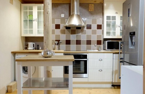Le Lavachet Apartment | Convenient Stay in Tignes: 200m from Resort Center