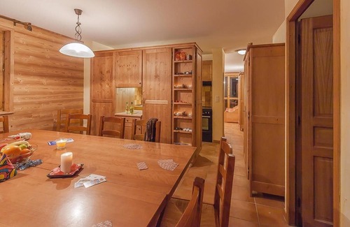 Lanslevillard Apartment | Prime Location with Pool, Spa & Ski Access Near Resort