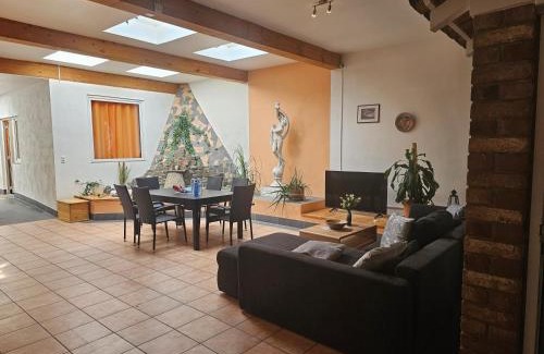 Eschweiler Apartment | Modern Work and Stay with Private Bathrooms - Guest Rated 10/10