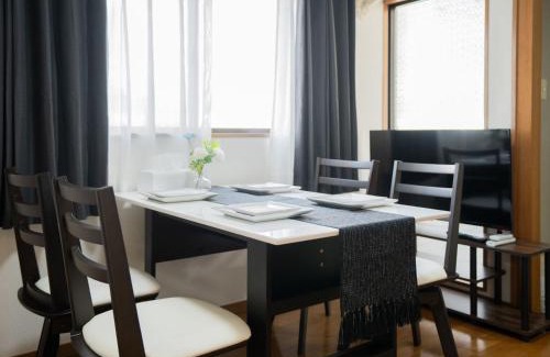 Sakura Apartment | Exclusive 201号室貸切 for Family-Friendly Getaways