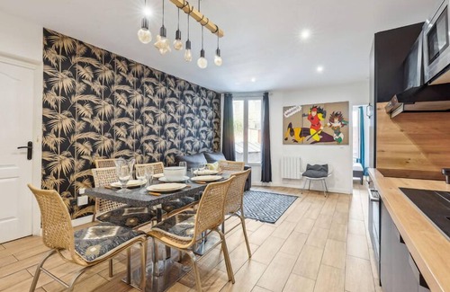 Puteaux Apartment | Discover 201 Suite Anne - Pet-Friendly Haven with Kitchen