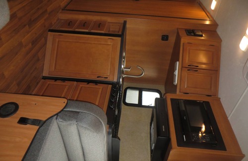 Jim Thorpe House | Cozy Motorhome SoJourner with Lake View & Family Amenities