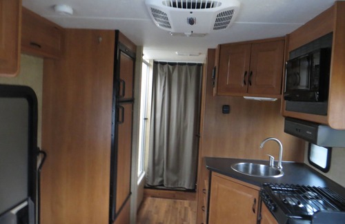 Jim Thorpe House | Cozy Motorhome SoJourner with Lake View & Family Amenities