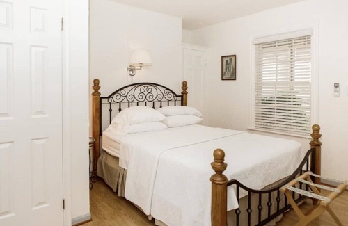Mercersburg Bed & Breakfast | Cozy Après-Ski Retreat at James Buchanan Hotel