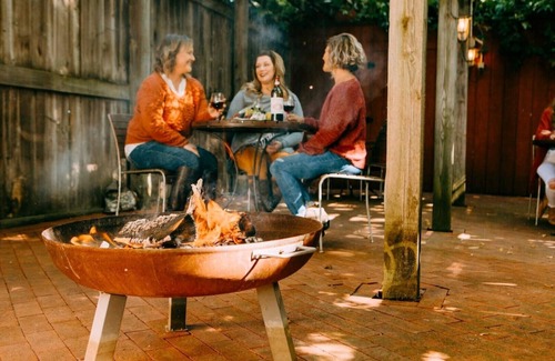 Mercersburg Bed & Breakfast | Cozy Après-Ski Retreat at James Buchanan Hotel