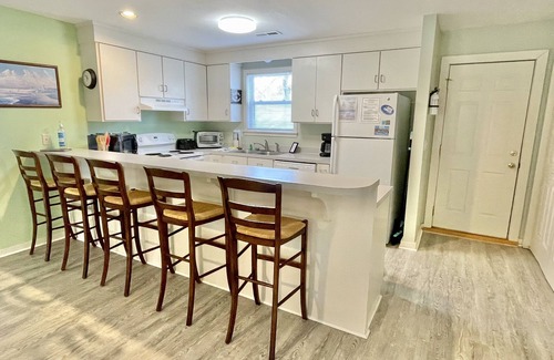 Sullivan's Island House | Beachside Bliss: Classic Sullivan's Island Getaway