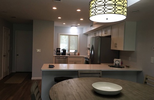 Cedar Condo | Experience the Updated Sugar Loaf Town House in 2024!