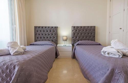Golden Mile Apartment | Beachfront Bliss at 2026 Las Canas - Rated 8.9/10!