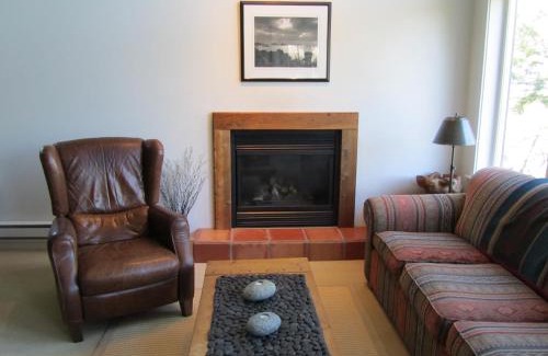 Ucluelet Apartment | Idyllic 203 at Water's Edge with Private Beach & Ocean View